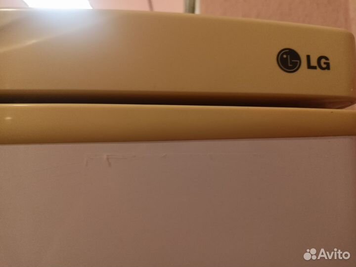 Холодильник lg