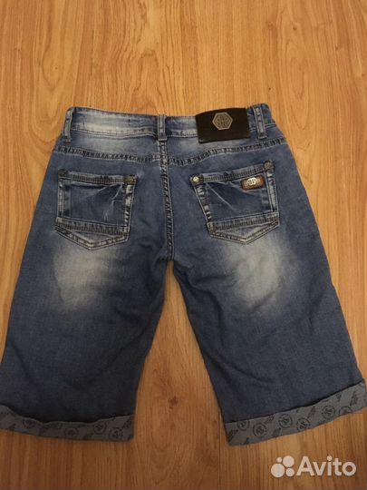 Джинсовые шорты