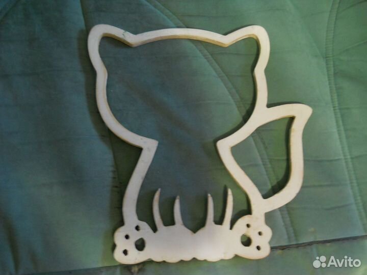 Трафарет котёнок, деревянная кружка