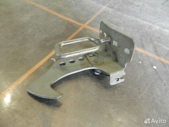 Крюк капота - BMW X3 F25