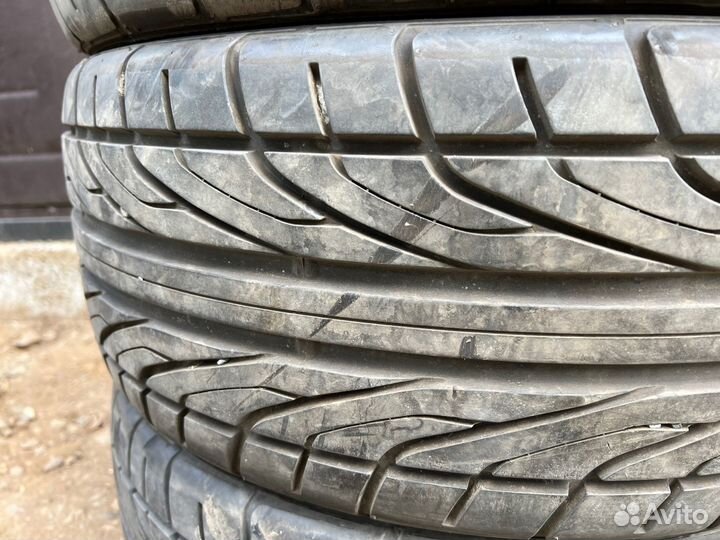 Dunlop Direzza DZ101 215/45 R17