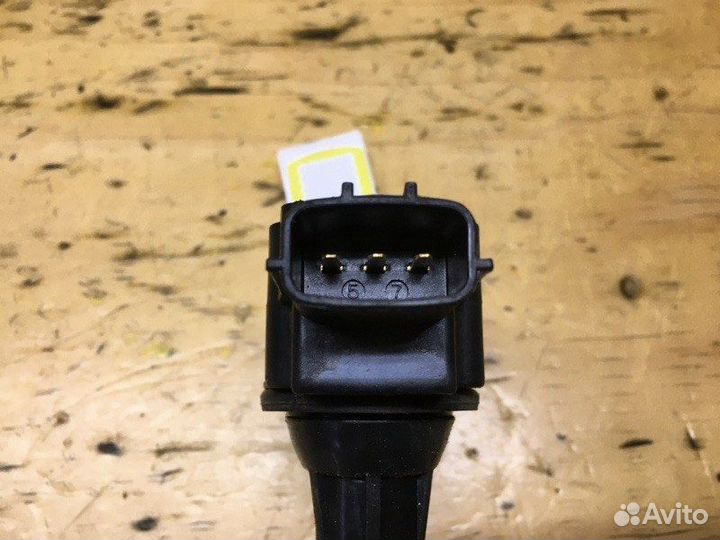 Катушка зажигания Nissan Liberty RM12 QR20DE 2004