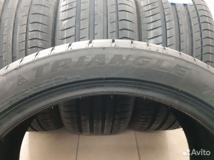 Triangle EffeXSport TH202 255/40 R20 101Y