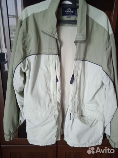 Костюм спортивный