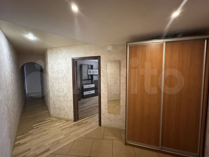 2-к. квартира, 71,6 м², 3/15 эт.