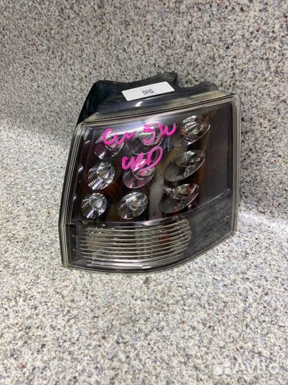 Фонарь задний правый Mitsubishi Outlander Xl 2007