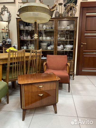 Тумба прикроватная Венгрия ретро массив 60 гг