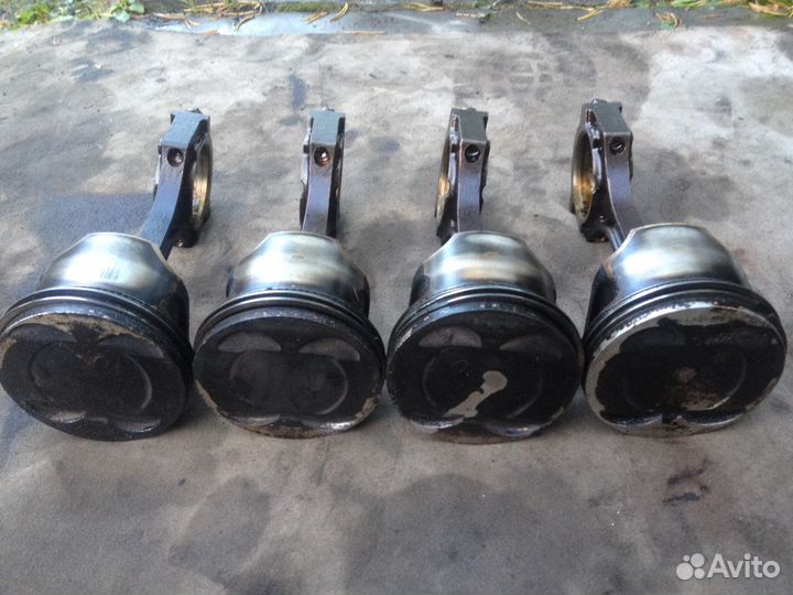 Поршень с шатуном 1.6 Mondeo 4 Focus 3 iqdb pnda