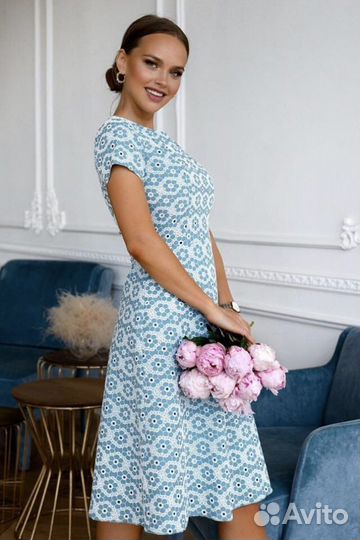 Платье нежное новое