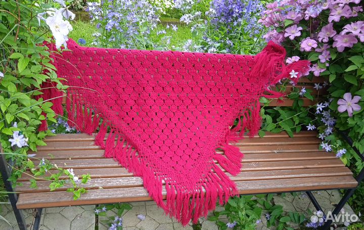 Шаль вязаная