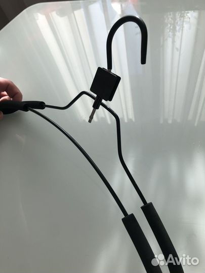 Плечики, вешалки