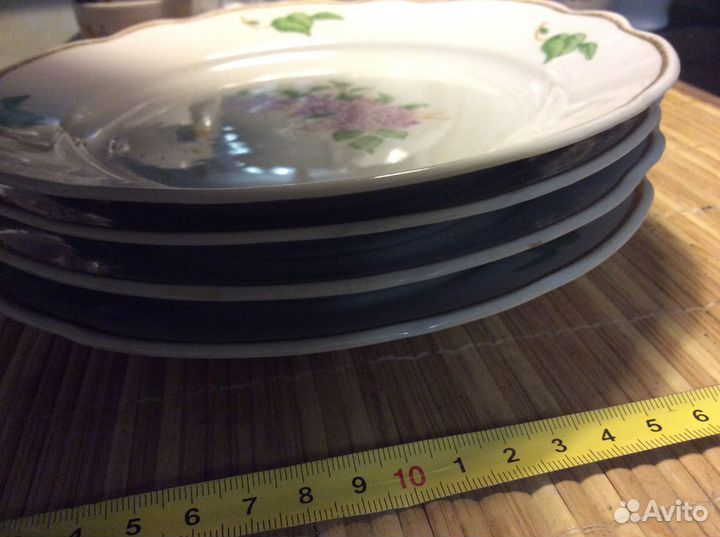 Тарелки мелкие закусочные. Дулево