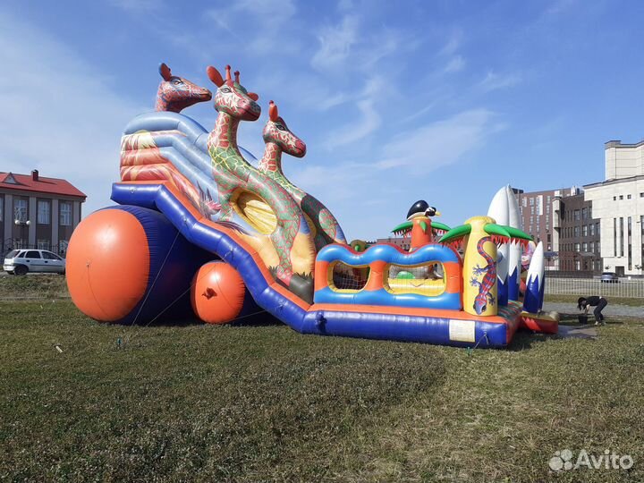 Детский надувной батут с горкой