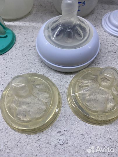 Ручной молокоотсос Avent