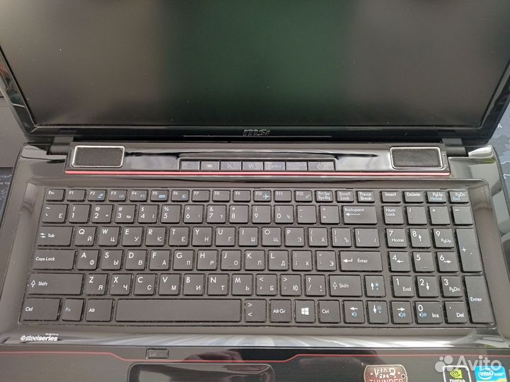 Ноутбук MSI GE70 17