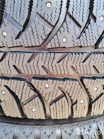 Bridgestone Ice Cruiser 7000S 225/65 R17 102T