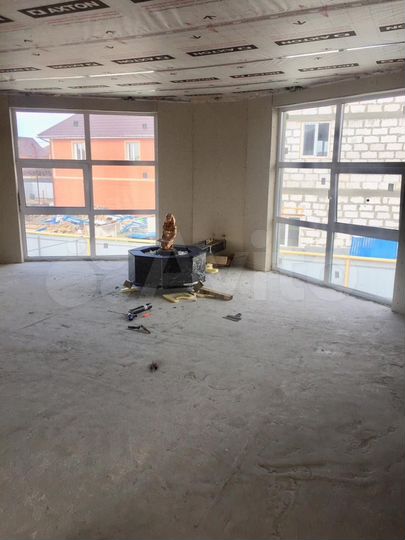 Коттедж 220 м² на участке 6 сот.