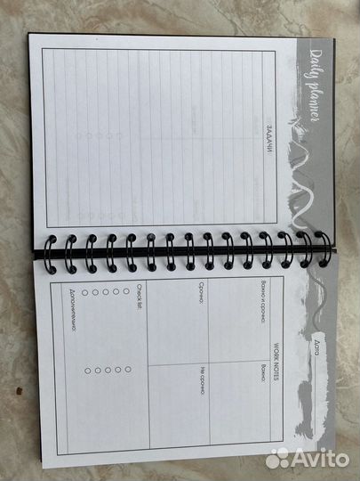 Блокноты ежедневники The Boss