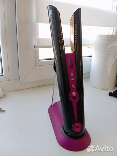 Выпрямитель для волос dyson