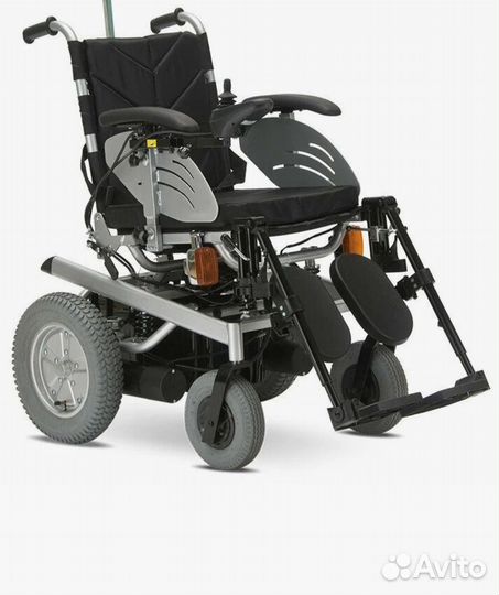 Инвалидная коляска с электроприводом