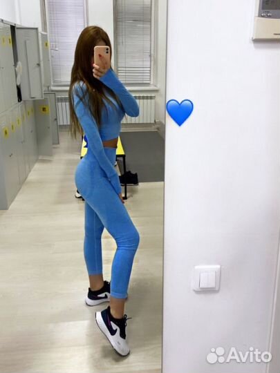 Костюм бесшовный для спорта