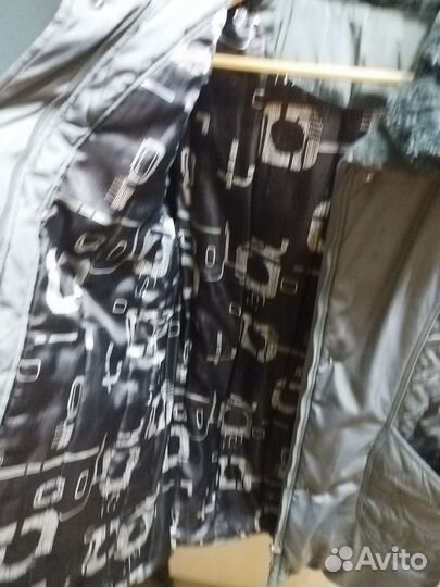 Пуховик женский демисезонный 52 размер