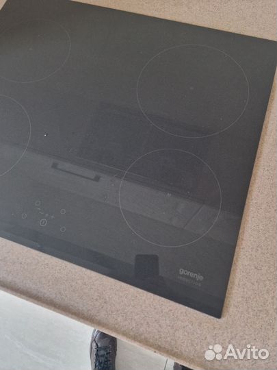 Кухонный гарнитур бу длинна 4.7