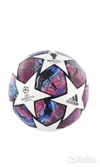Футбольный мяч adidas