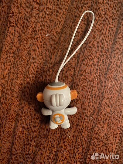 Брелок киндер сюрприз