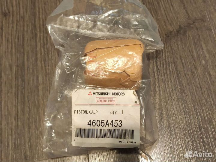 Поршень суппорта Pajero4