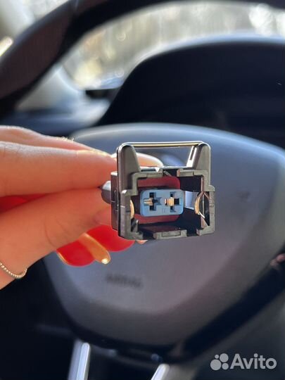 Разъем для насоса омывателя Ford