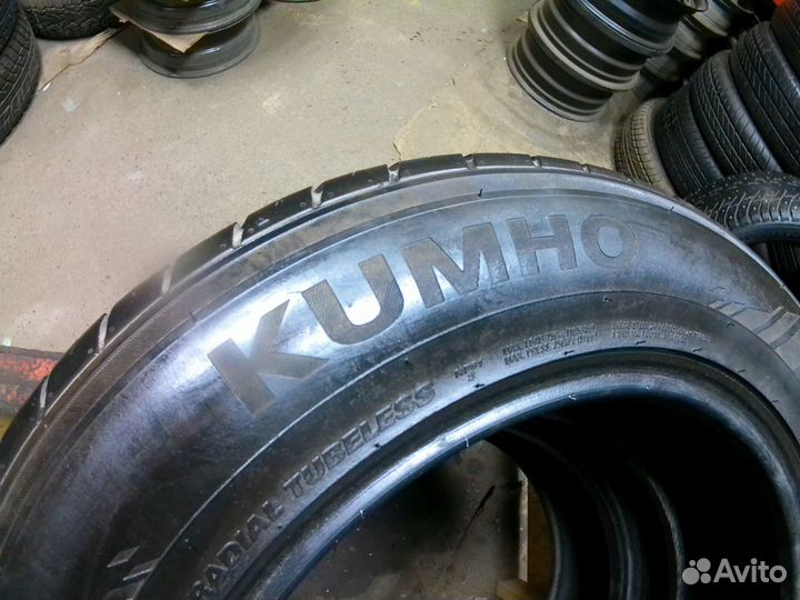 Kumho Crugen HP91 215/65 R16