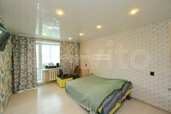 3-к. квартира, 57 м², 5/5 эт.