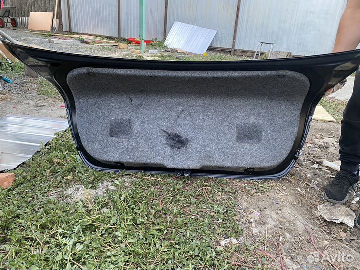 Крышка багажника bmw e90