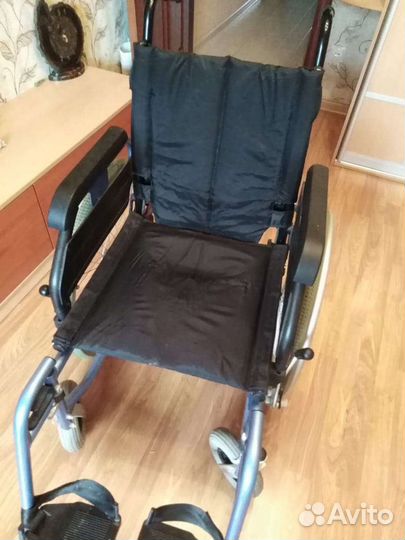 Инвалидная коляска складная бу