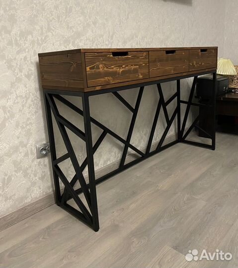 Консоль лофт