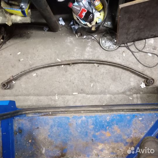 Рессора Мерседес 207