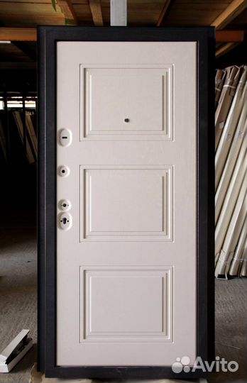 Дверь входная