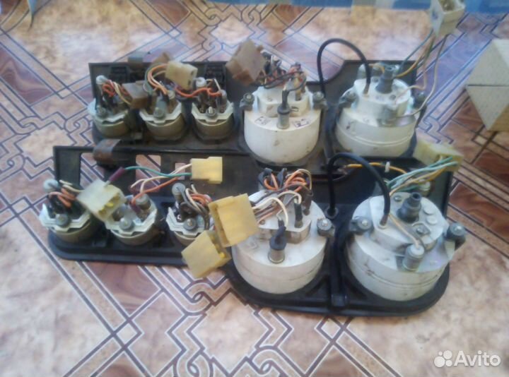 Приборная панель ваз 2106