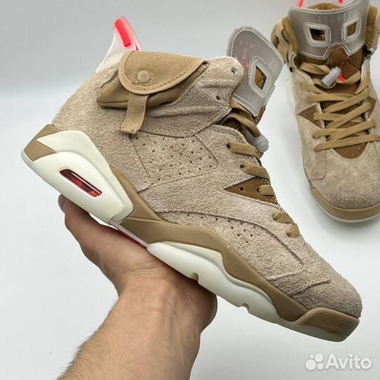 Бежевая коллаборация Travis x Jordan 6