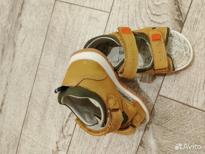 Сандалии детские для мальчиков