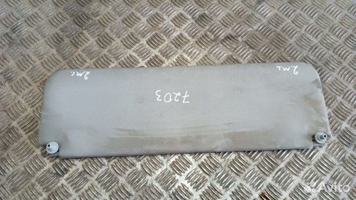 Козырек солнцезащитный левый Man Tgm