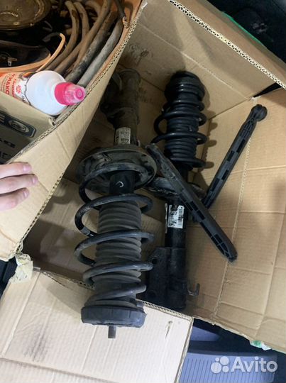 Стойки передние