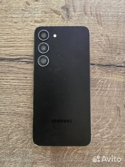 Samsung Galaxy S23, 8/256 ГБ