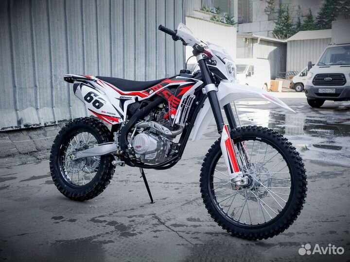 Мотоцикл BSE Z4 2.0 Enduro