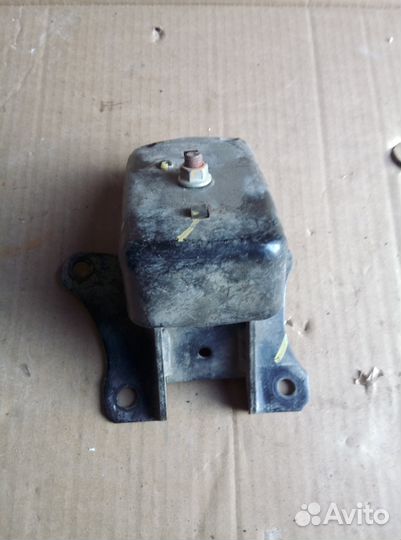 Подушка двс Mazda BT-50 Ford Ranger