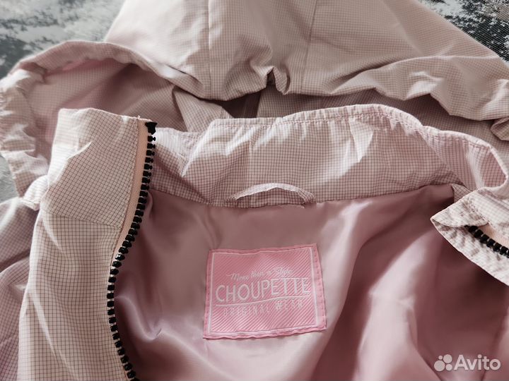 Куртка лёгкая для девочки рост 104, новая