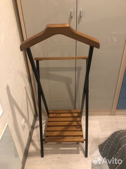 Вешалка напольная