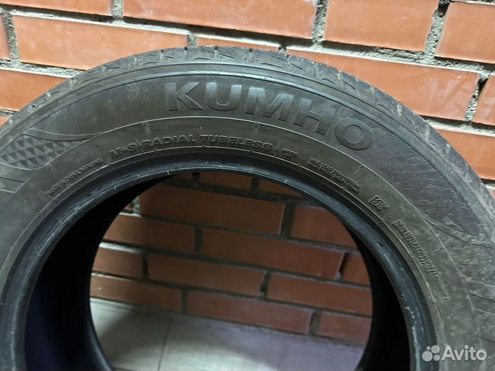 Kumho Solus HS63 205/60 R16 96H