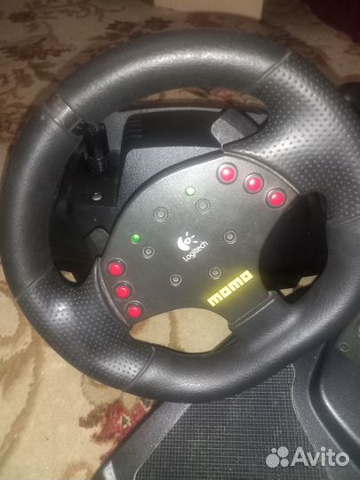 Игровой руль logitech momo racing